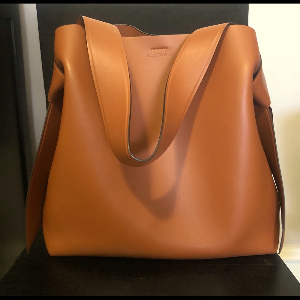 Acne Studios Musubi Leather Maxi Bag